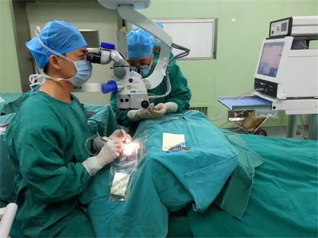 微创玻璃体手术新技术助力眼科发展