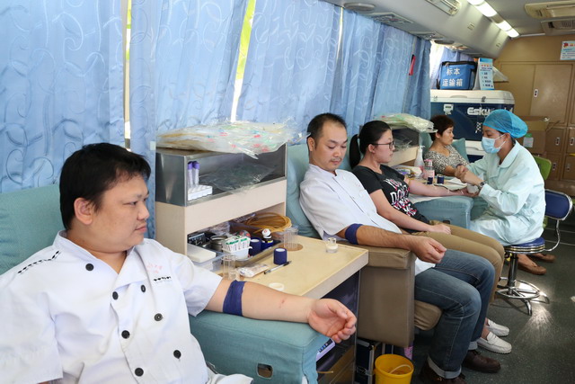 医院组织2016年第三次献血活动