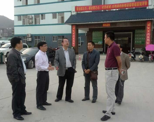 医院领导带队赴靖西县中医医院开展对口支援帮扶活动