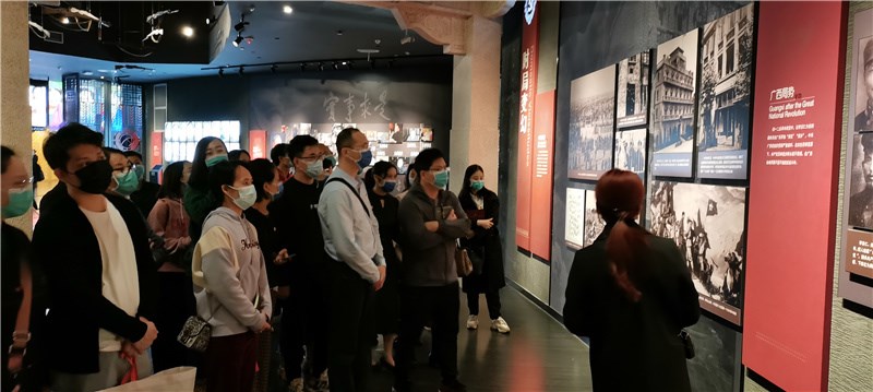 仙葫党总支第一、第四、第十三党支部到南宁博物馆举行联建活动