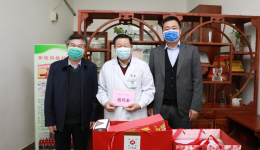 医院开展2022年春节送温暖慰问活动