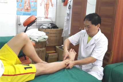 【广中医名医荟】不遗余力地去做对患者健康有利的事情——康复医学科专家高新