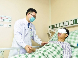 【广中医名医荟】坚守仁爱之心，为肝病患者解疾病之苦——肝病科专家龙富立
