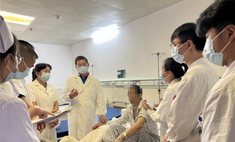 【广西“名中医八桂行”】陈国忠名中医团队赴靖西市中医医院活动纪实