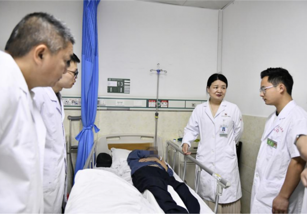 【广西“名中医八桂行”】曾平名中医团队靖西市中医医院活动纪实2