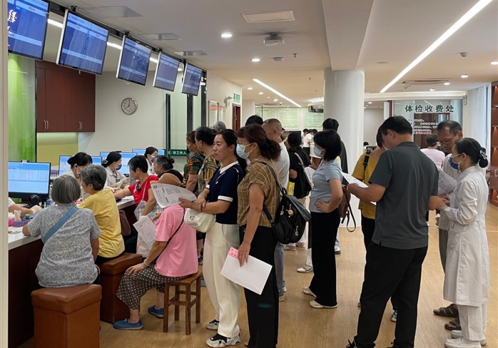 情系桑榆暖  健康护晚晴——我院精心组织退休职工健康体检