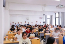 深入课堂抓实效，精准督导促提升——第一临床医学院开展2025年秋季学期开学教学督导检查