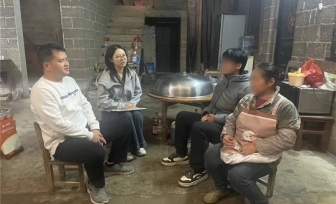 第一临床医学院教学党总支开展2026年寒假贫困生家访慰问活动