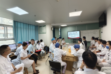 筑牢哨点防线 守护群众健康——机关党总支第六党支部到东葛院区门急诊第二党支部开展为医办实事主题党日活动