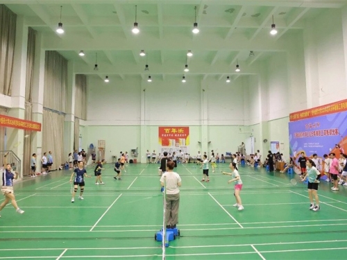 全胜卫冕！医院羽毛球队蝉联广西中医药大学2026年教职工羽毛球比赛冠军
