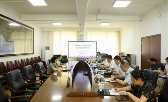 学校党委副书记、纪委书记覃宇环一行到第一临床医学院开展毕业生就业创业调研督导