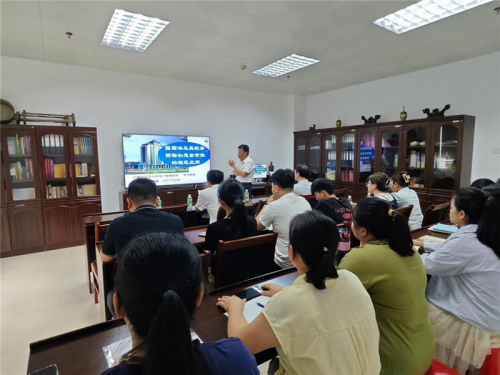 【广西“名中医八桂行”】张力名中医团队赴罗城仫佬族自治县中医医院活动实纪（一）
